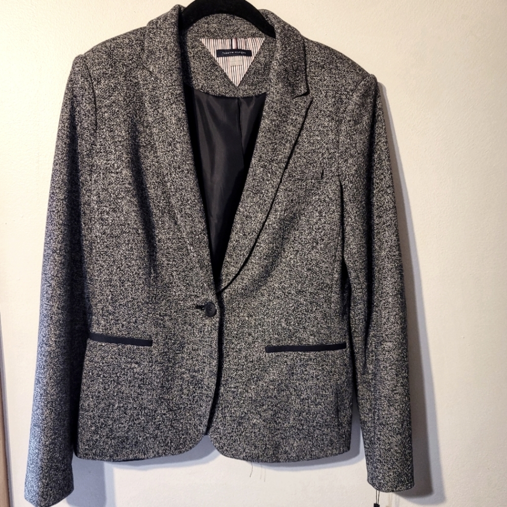 Tommy Hilfiger Women's Size 8 Gray Blazer